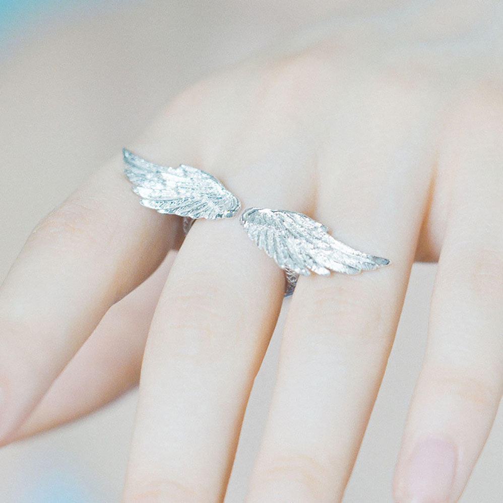 Artemis Double Wing Ring