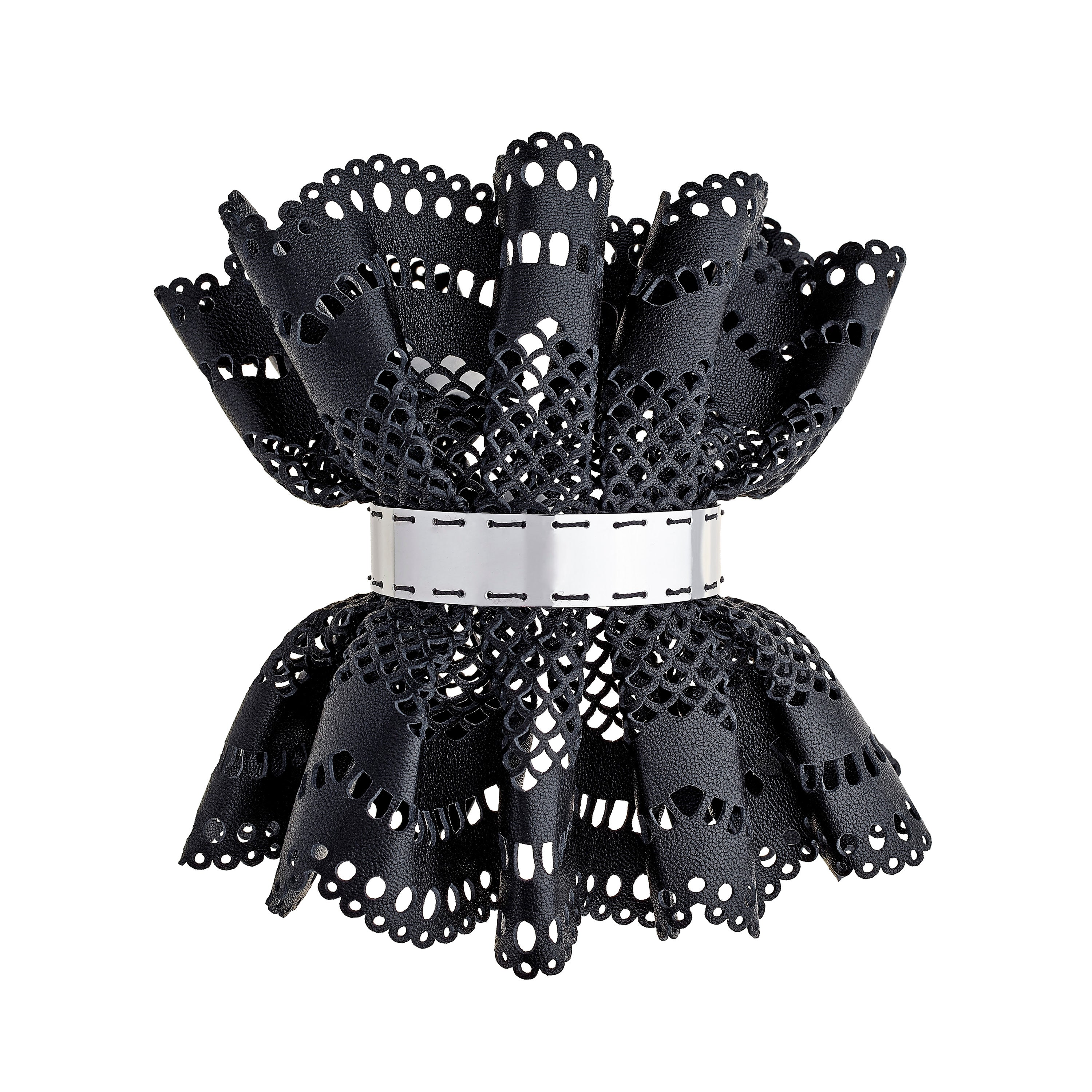 Cuff Victoria in pelle nera con bracciale